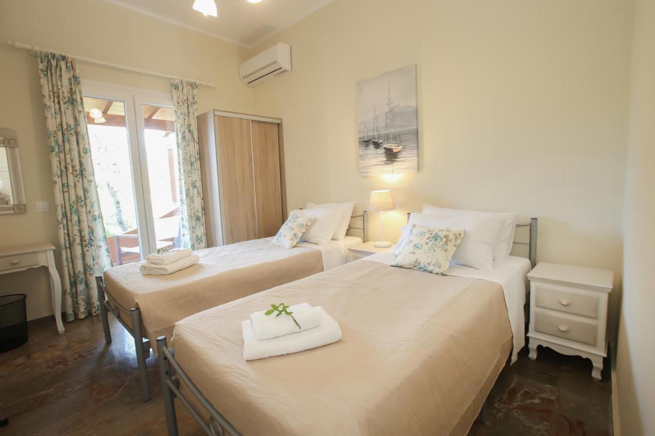 أخارافي Navigator Villas - Houses المظهر الخارجي الصورة